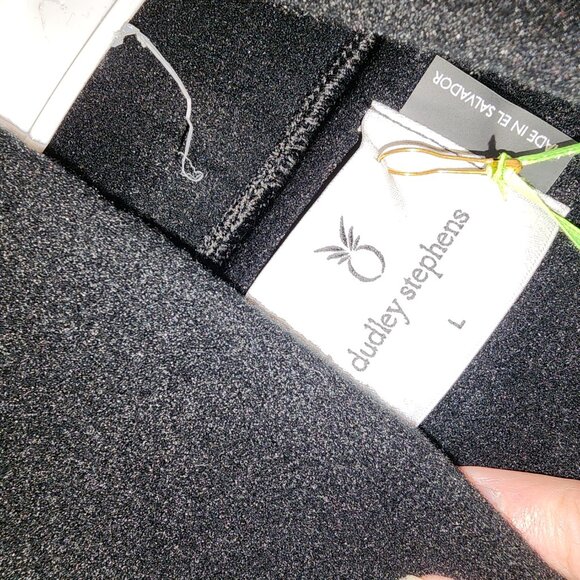 Tuckernuck Dudley Stephens Black Palmer Puff Sleeve Turtleneck NWT Large - Picture 7 of 9